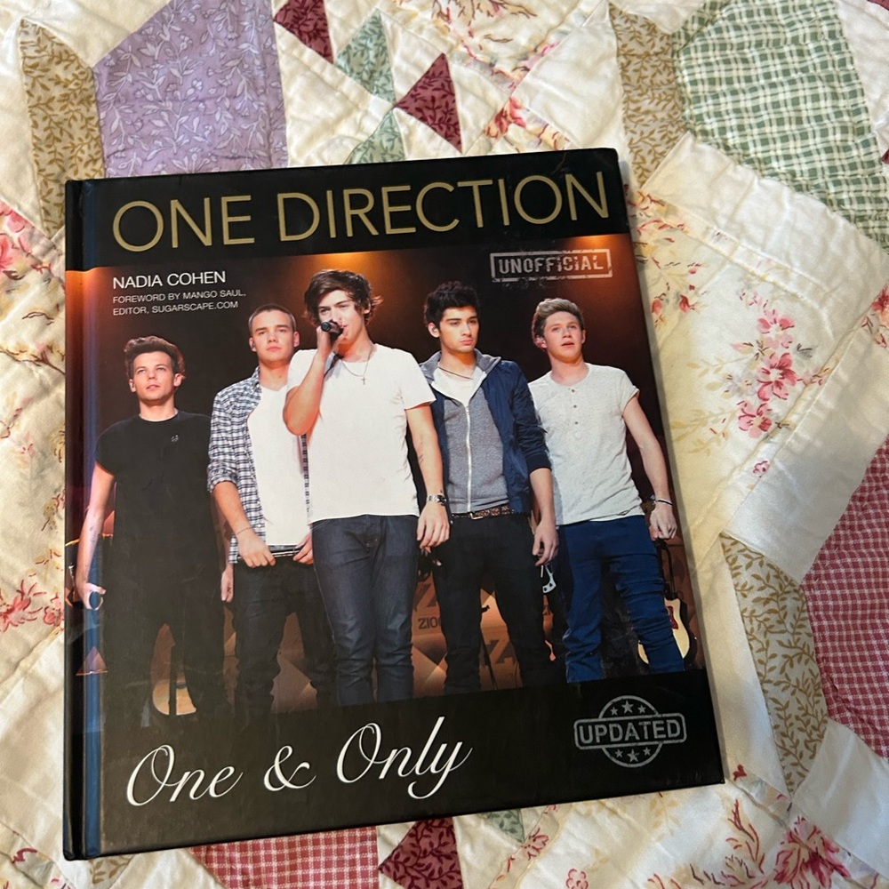 One Direction's "One & Only" album book with updated photos 2013 #OneDirection